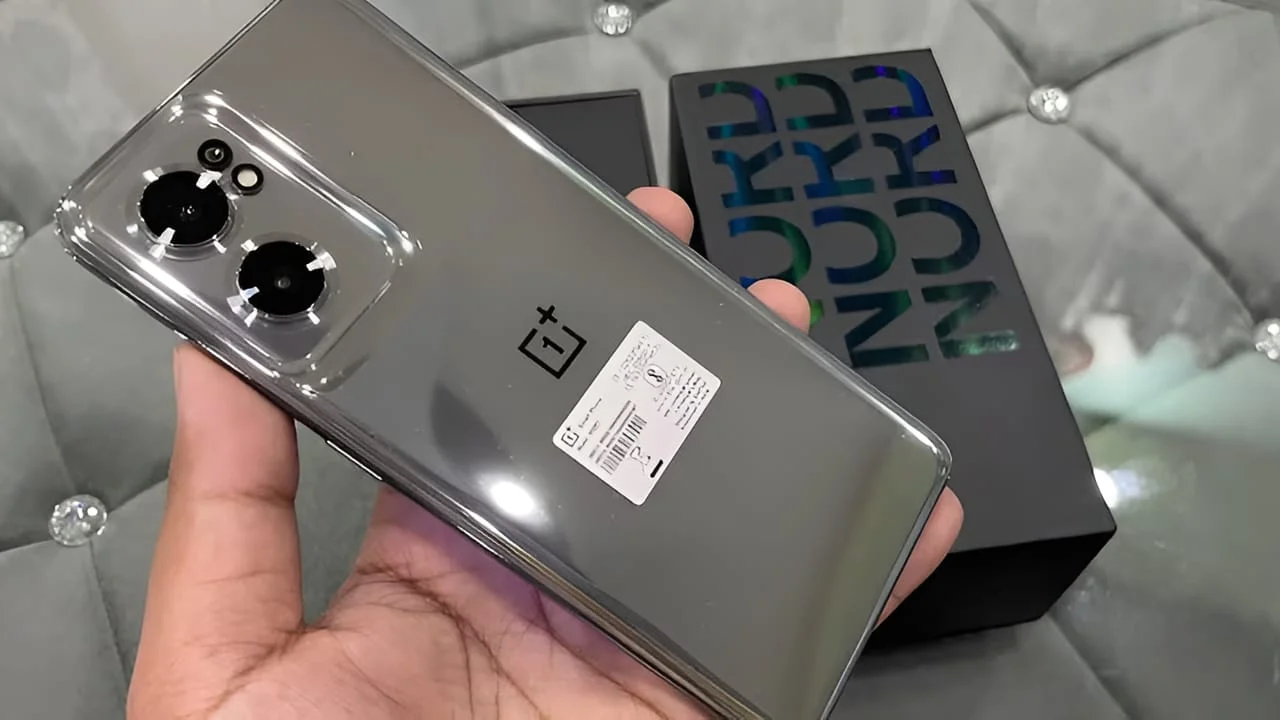 OnePlus Nord 2 5G